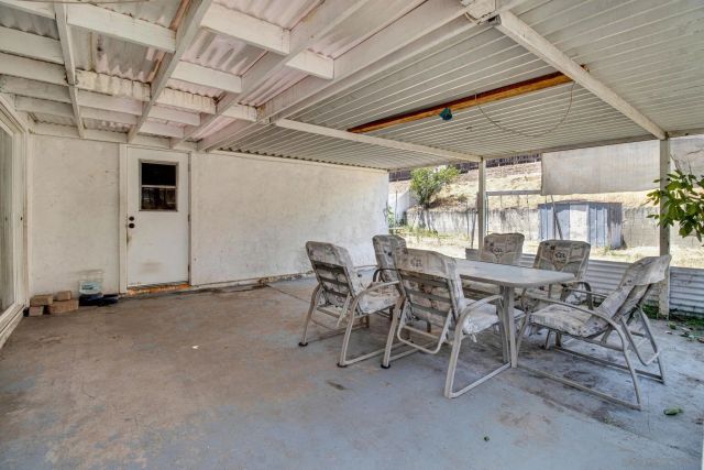 10252 Lairwood, Santee, CA 92071