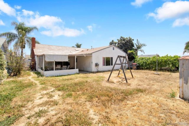 10252 Lairwood, Santee, CA 92071