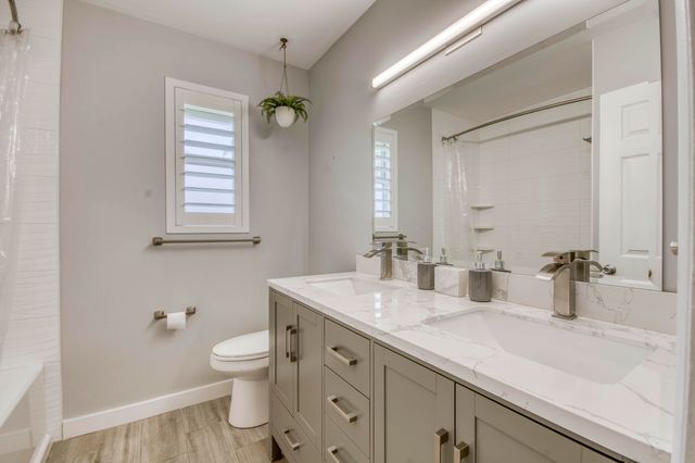 4359 Daffodil Circle N, Palm Beach Gardens, FL 33410