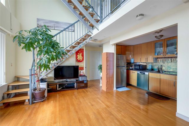 6422 Bay Parkway 6B, Brooklyn, NY 11204