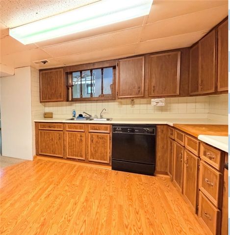 804 Grand Avenue, Aliquippa, PA 15001