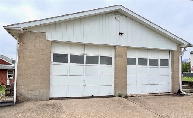 804 Grand Avenue, Aliquippa, PA 15001