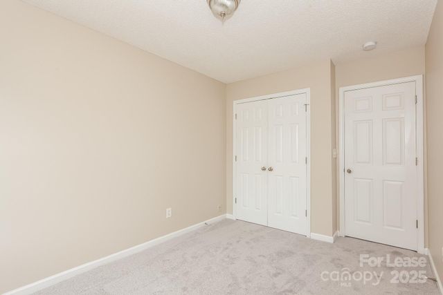 6138 Sid Crane Drive, Charlotte, NC 28216