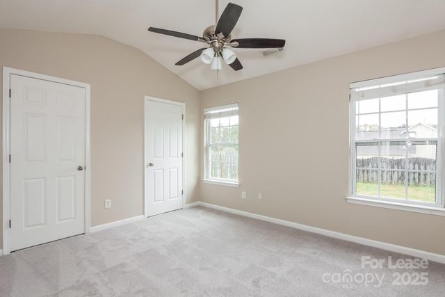 6138 Sid Crane Drive, Charlotte, NC 28216