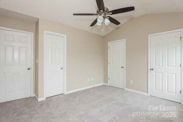 6138 Sid Crane Drive, Charlotte, NC 28216