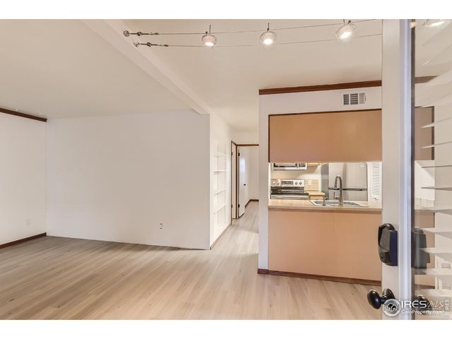 1111 Maxwell Ave 105, Boulder, CO 80304