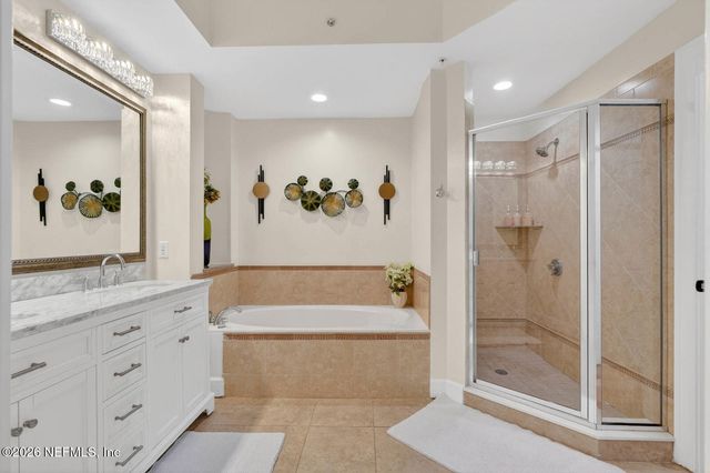 102 YACHT HARBOR Drive 276, Palm Coast, FL 32137