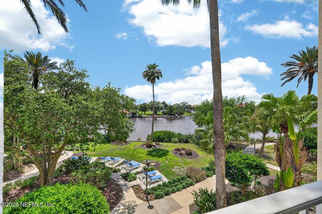 102 YACHT HARBOR Drive 276, Palm Coast, FL 32137