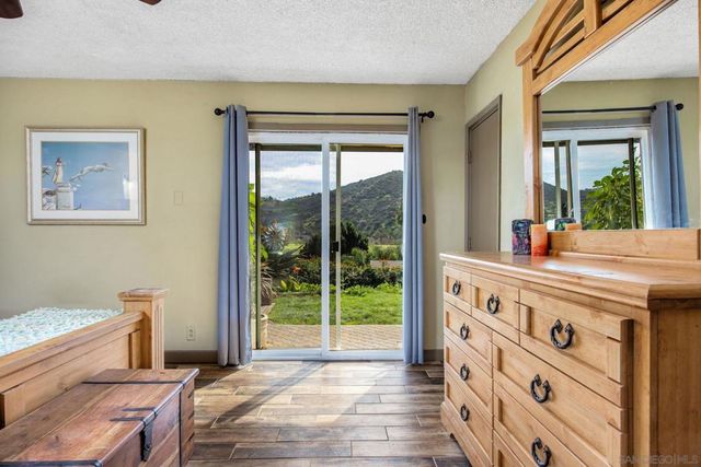 14416 Willow Rd, Lakeside, CA 92040