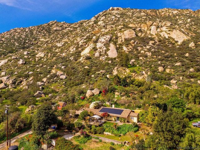 14416 Willow Rd, Lakeside, CA 92040