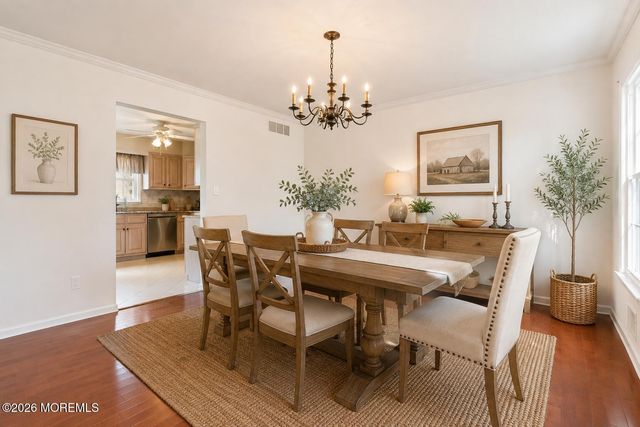 3 Manalapan Woods Drive, Manalapan, NJ 07726