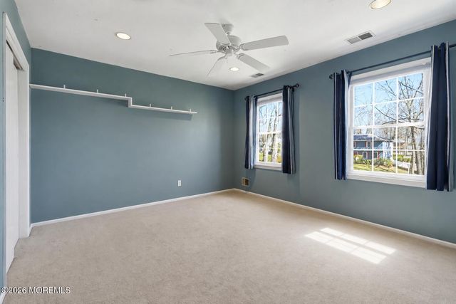 3 Manalapan Woods Drive, Manalapan, NJ 07726