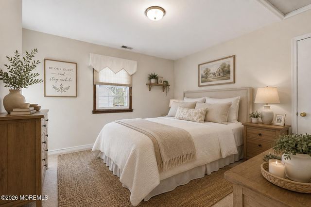 3 Manalapan Woods Drive, Manalapan, NJ 07726