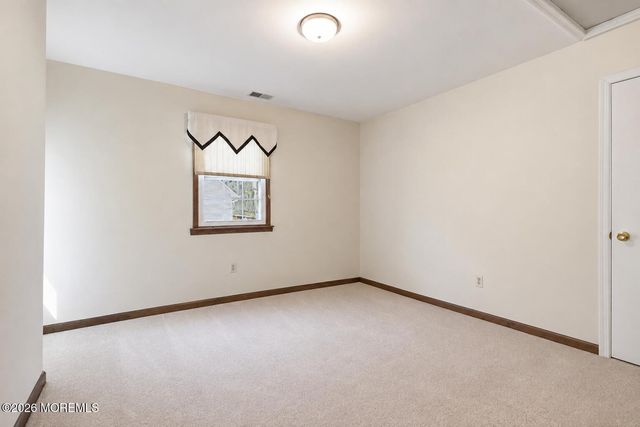 3 Manalapan Woods Drive, Manalapan, NJ 07726