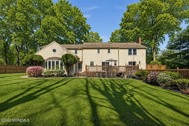 3 Manalapan Woods Drive, Manalapan, NJ 07726