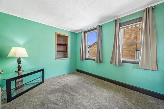 3528 S 33rd STREET, Greenfield, WI 53221