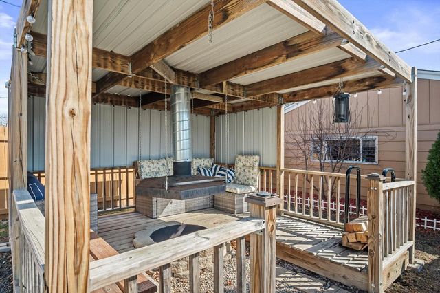 3528 S 33rd STREET, Greenfield, WI 53221