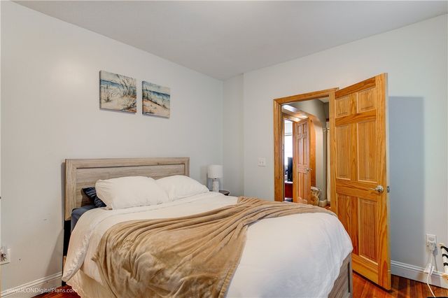 9 Waites Wharf 1, Newport, RI 02840