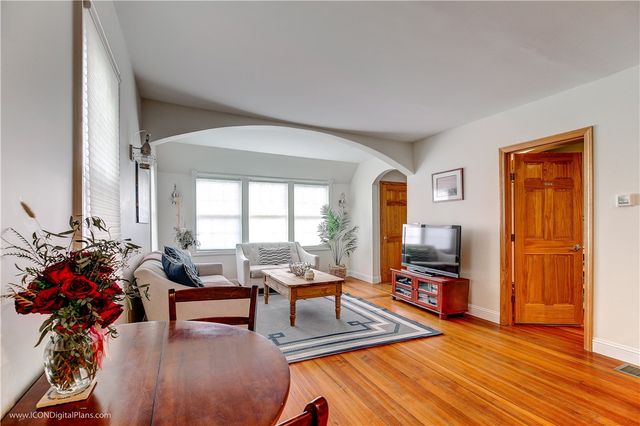 9 Waites Wharf 1, Newport, RI 02840