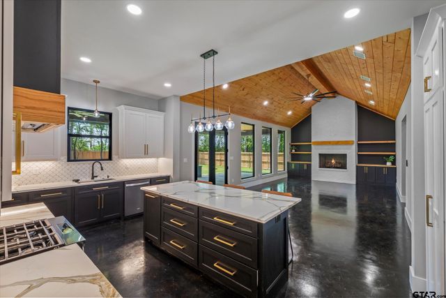 12253 Madison Xing, Bullard, TX 75757