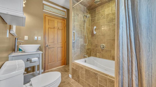 1913 Elm AVENUE, Sheboygan, WI 53081