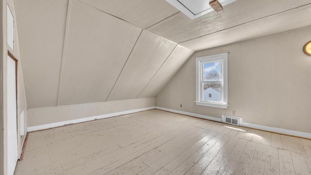 1913 Elm AVENUE, Sheboygan, WI 53081