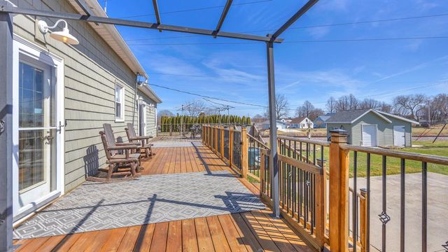 1913 Elm AVENUE, Sheboygan, WI 53081