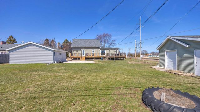 1913 Elm AVENUE, Sheboygan, WI 53081