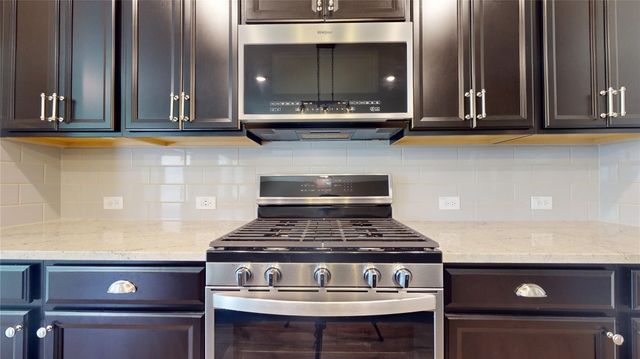 1014 Barstow Drive, Rosharon, TX 77583