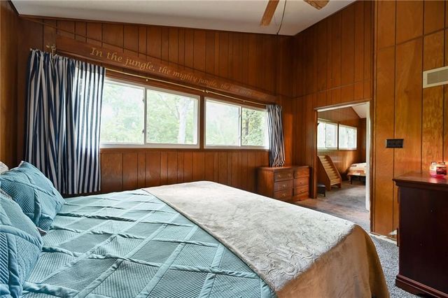 153 SE 125 Road, Warrensburg, MO 64093