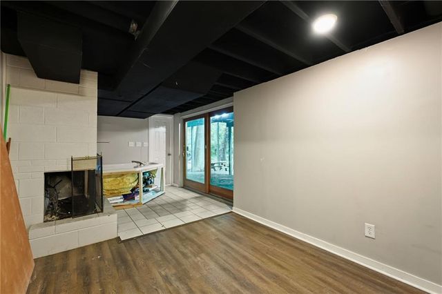 153 SE 125 Road, Warrensburg, MO 64093