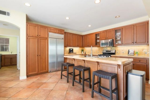 16325 Fox Hollow, Chino Hills, CA 91709