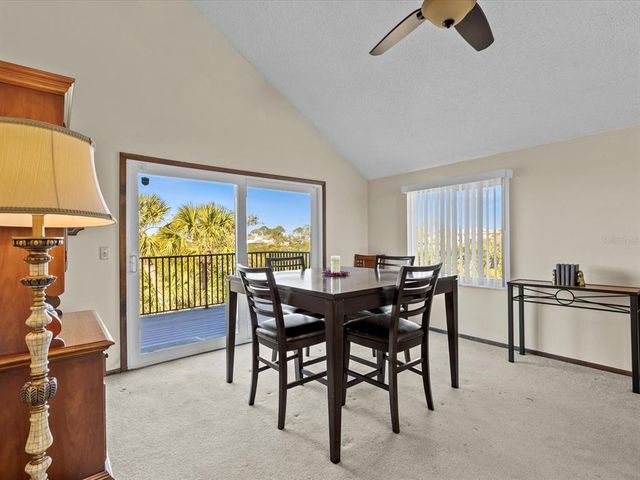 1614 SEA BREEZE DRIVE, Tarpon Springs, FL 34689