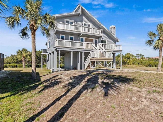 1614 SEA BREEZE DRIVE, Tarpon Springs, FL 34689