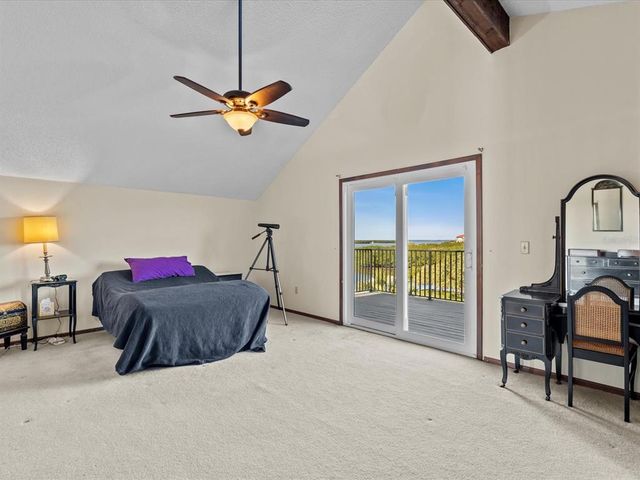 1614 SEA BREEZE DRIVE, Tarpon Springs, FL 34689