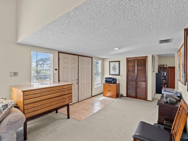 1614 SEA BREEZE DRIVE, Tarpon Springs, FL 34689