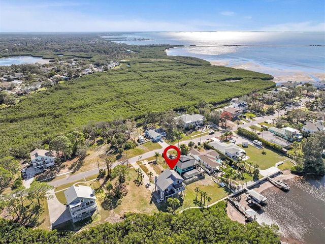 1614 SEA BREEZE DRIVE, Tarpon Springs, FL 34689