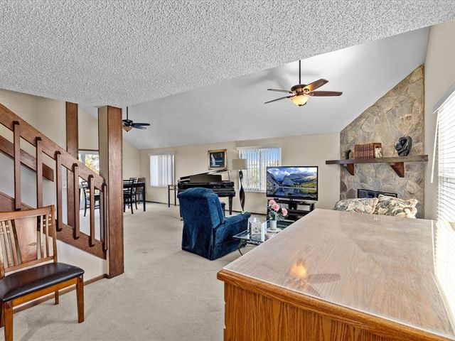 1614 SEA BREEZE DRIVE, Tarpon Springs, FL 34689