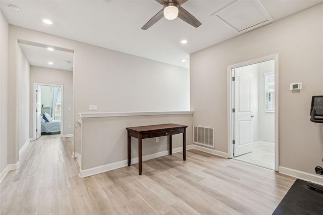 6867 CITRUS CREEK LANE, Tampa, FL 33625