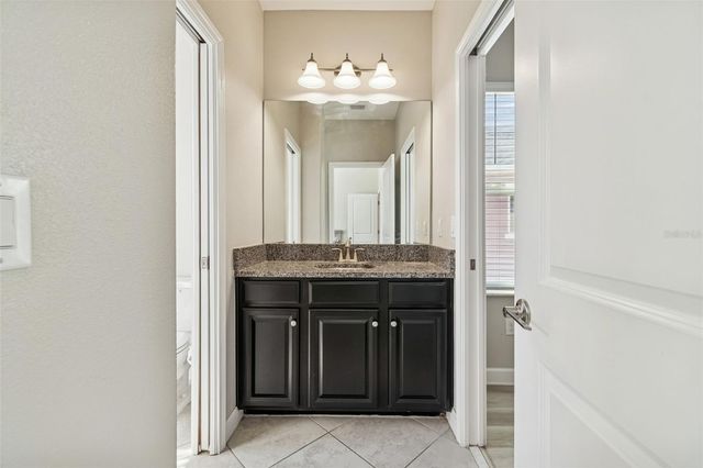 6867 CITRUS CREEK LANE, Tampa, FL 33625