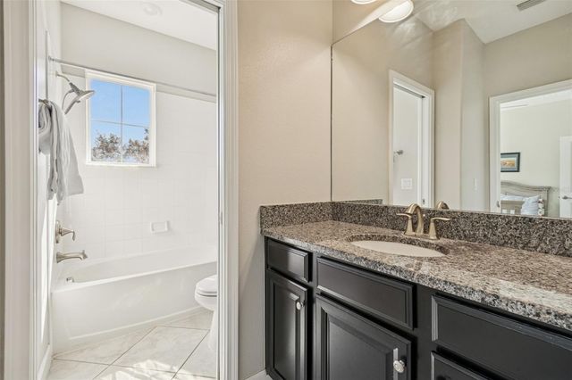 6867 CITRUS CREEK LANE, Tampa, FL 33625