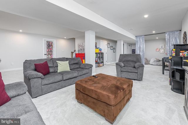 133 MERSEYSIDE DR, Woolwich Twp, NJ 08085