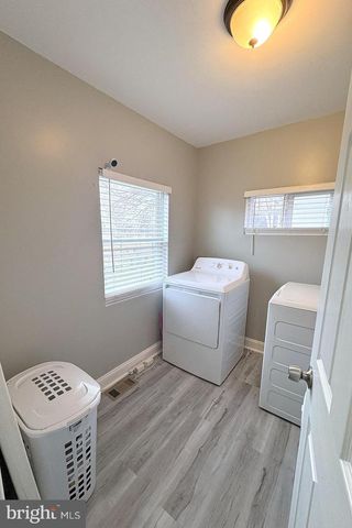 325 E 20TH ST, Chester, PA 19013