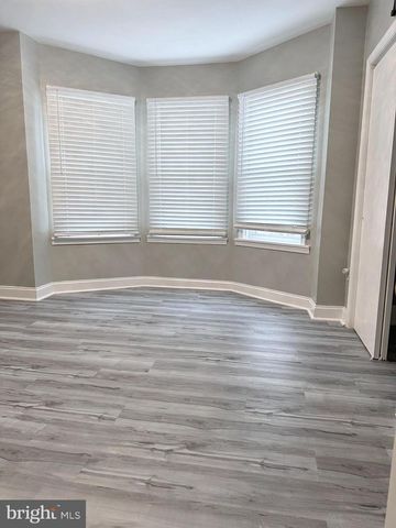 325 E 20TH ST, Chester, PA 19013