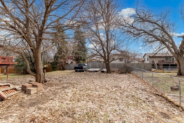 7544 Douglas Drive N, Brooklyn Park, MN 55443