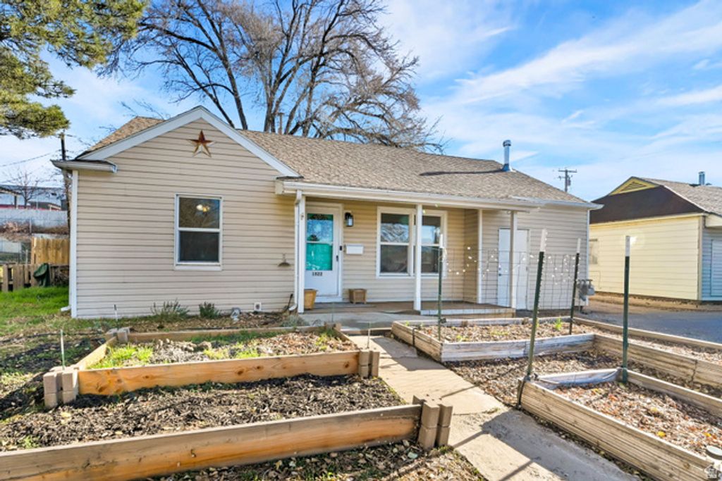 1822 N 75 W, Sunset, UT 84015