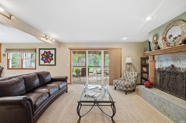 3718 High Acre Place, West Lafayette, IN 47906