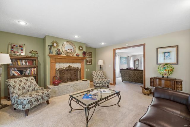 3718 High Acre Place, West Lafayette, IN 47906