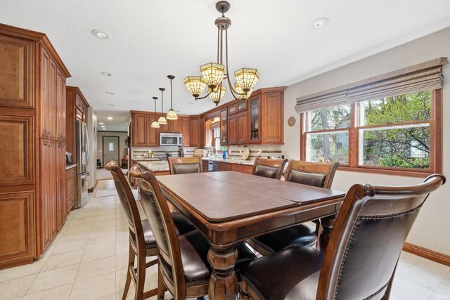 3718 High Acre Place, West Lafayette, IN 47906