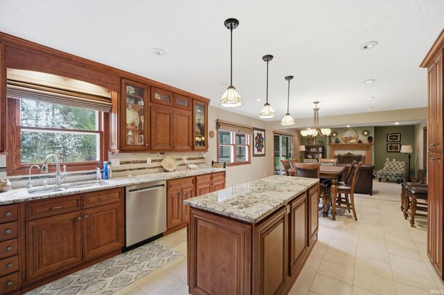 3718 High Acre Place, West Lafayette, IN 47906